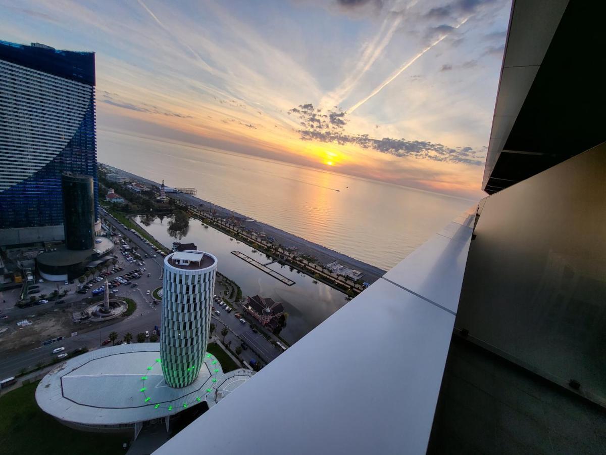 Holiday Apartments Batumi Exterior foto